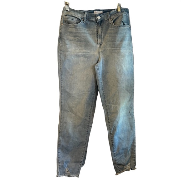 Sofia Jeans Light Wash Curvy Skinny Frayed Jean Size 10 - Picture 1 of 8